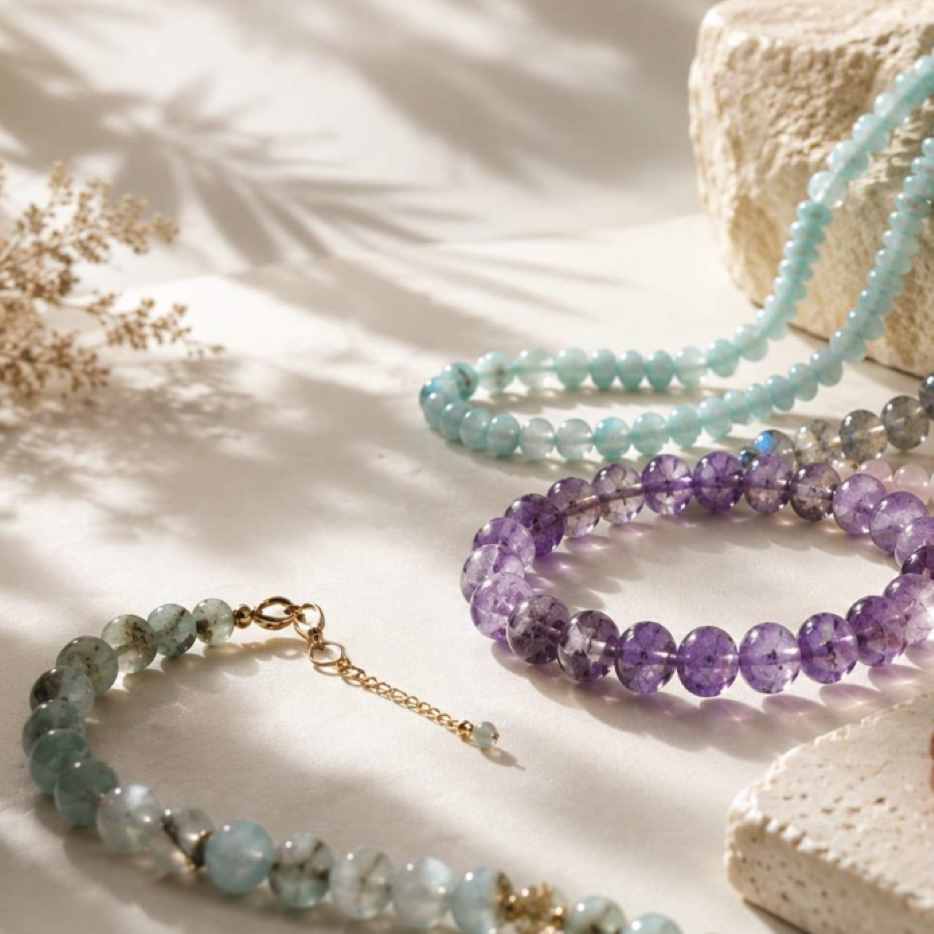 Test2-Quartz Jade Beaded Bracelet for Women, Natural Crystal Stone Wrist Jewelry with Polished Beads, Natural Polished Style for Daily Outfits, Meditation, Layering, and Gift Styling
