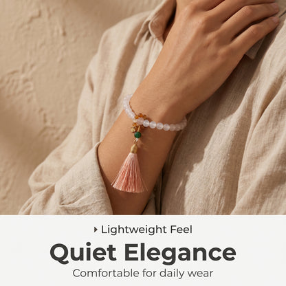 White Agate Mala Style Bracelet for Women, Natural Stone Bead Wrist Jewelry with Polished Beads, Soft Neutral Style for Daily Outfits, Meditation, Layering, and Gift Styling